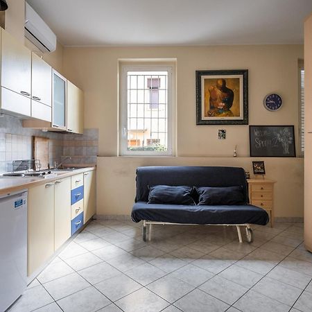Studio Calari With Terrace By Wonderful Italy Bologna Buitenkant foto